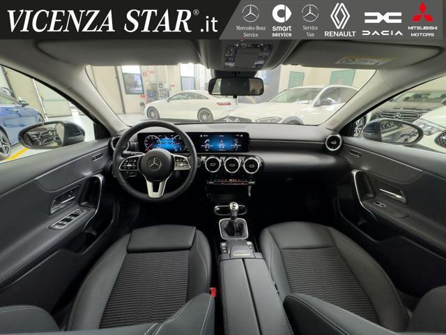 MERCEDES-BENZ A 180 d SPORT