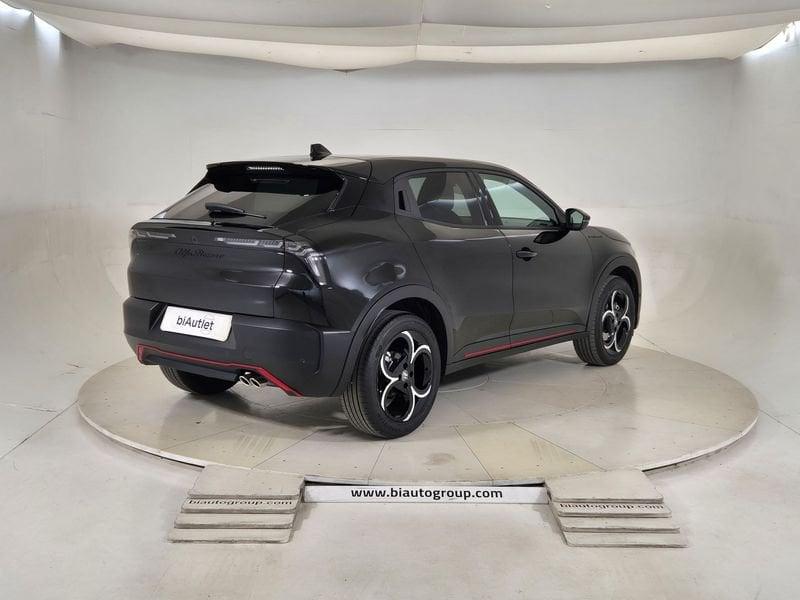 Alfa Romeo Junior 1.2 ibrida Speciale 145cv edct6