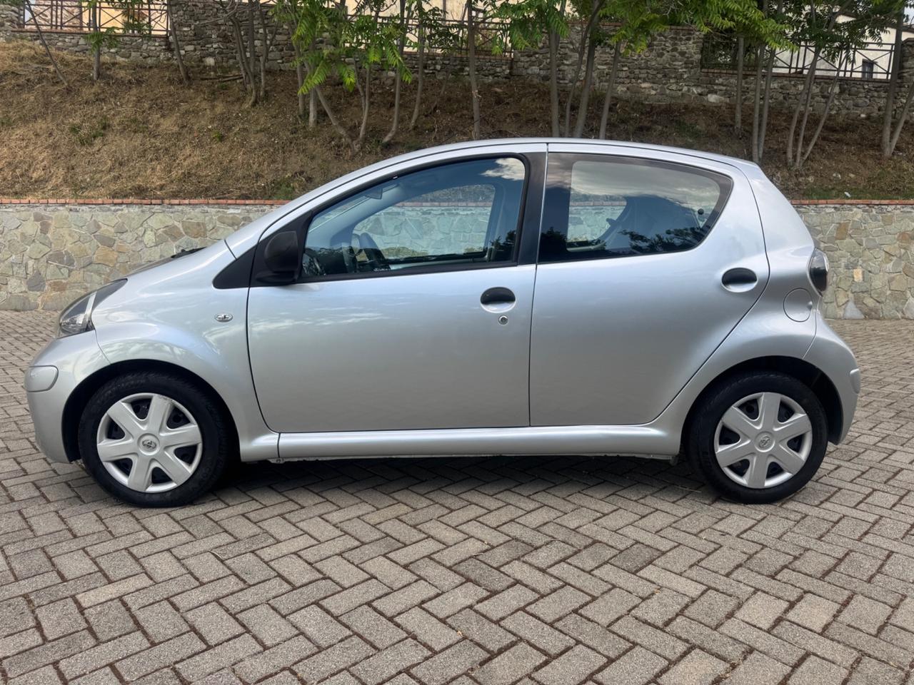 Toyota Aygo 1.0 Benzina 68Cv 2011
