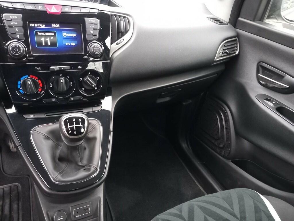 Lancia Ypsilon 5 Porte 1.2 Platinum