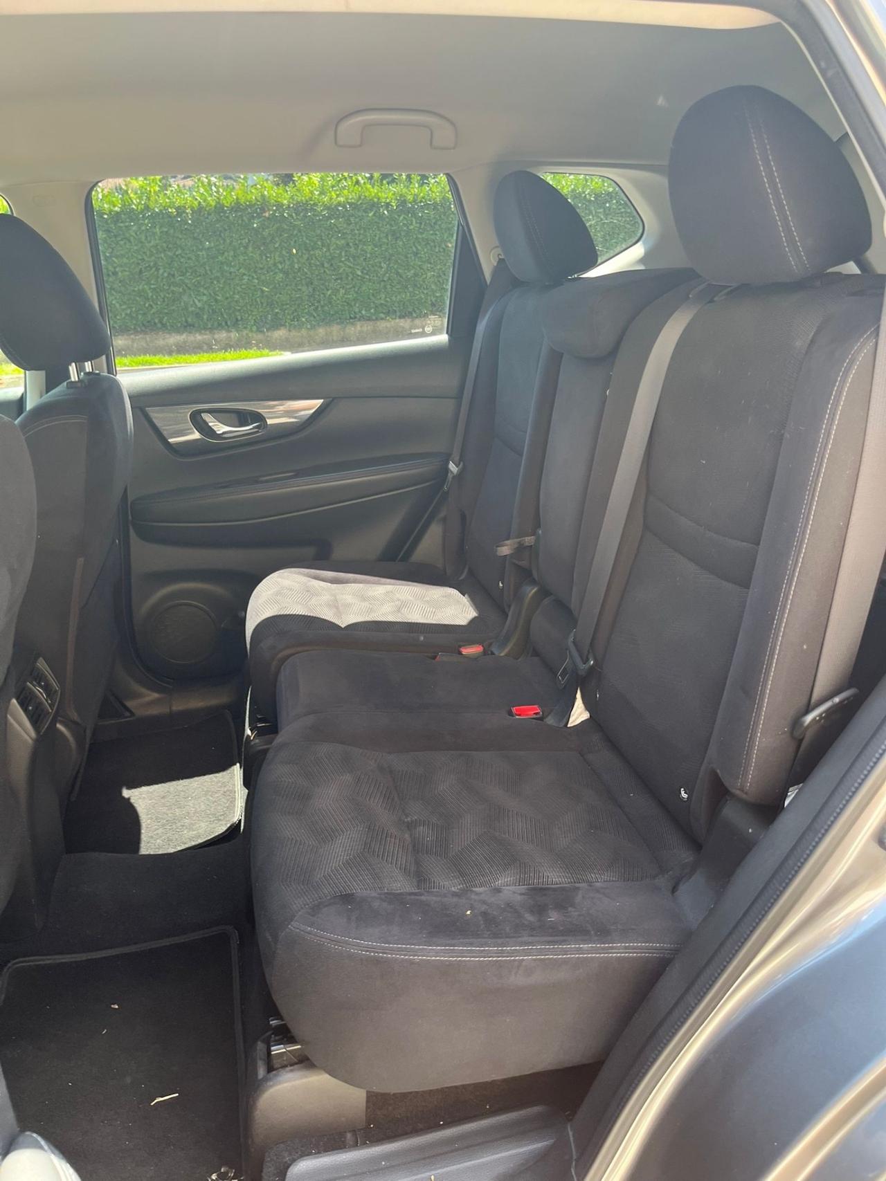 Nissan X-Trail 1.6 dCi 2WD Tekna