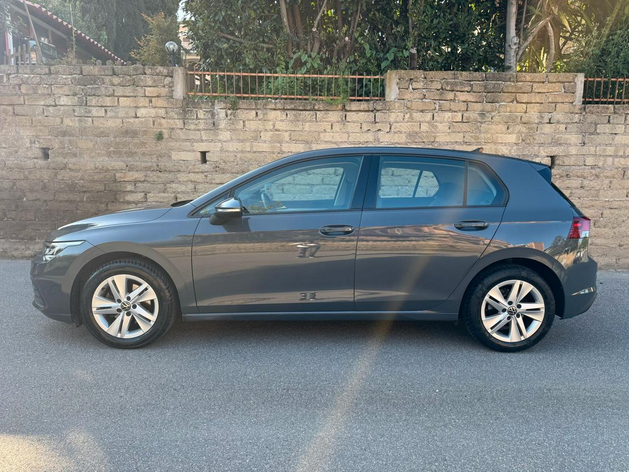 Volkswagen Golf 1.0 eTSI EVO DSG Life
