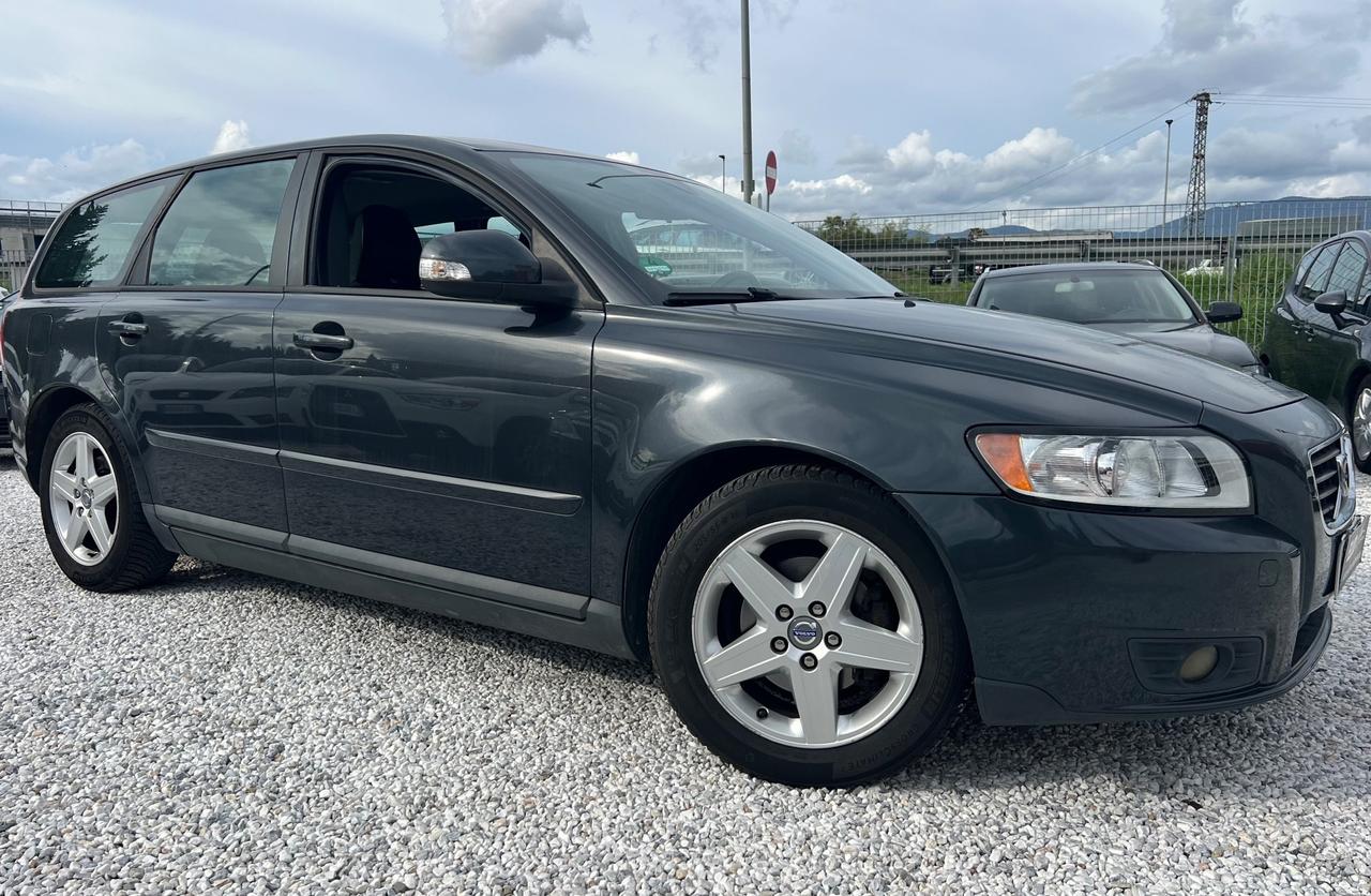 Volvo V50 1.6 D DRIVe cat R-Design
