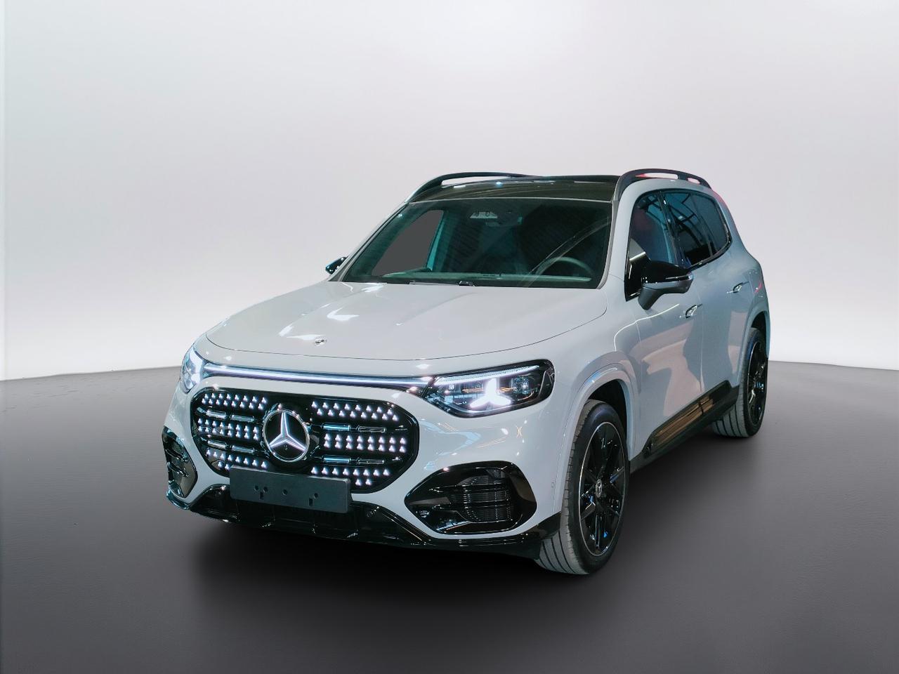 Mercedes-Benz GLB 250+ con tecnologia EQ