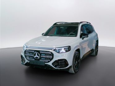 Mercedes-Benz GLB 250+ con tecnologia EQ