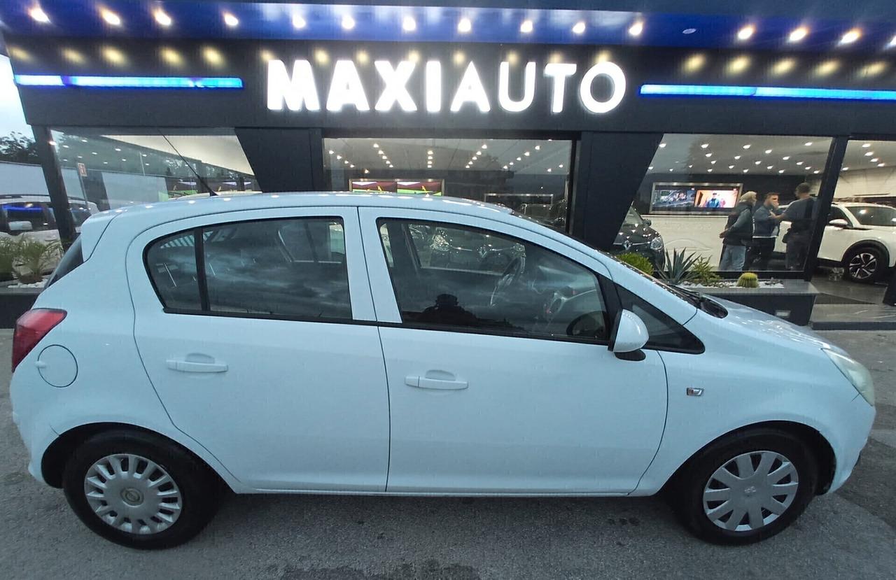 Opel Corsa 1.0 - 1 PROPRIETARIO (SI)