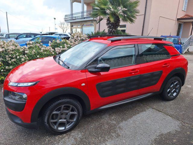 CITROEN C4 Cactus BlueHDi 100 Shine