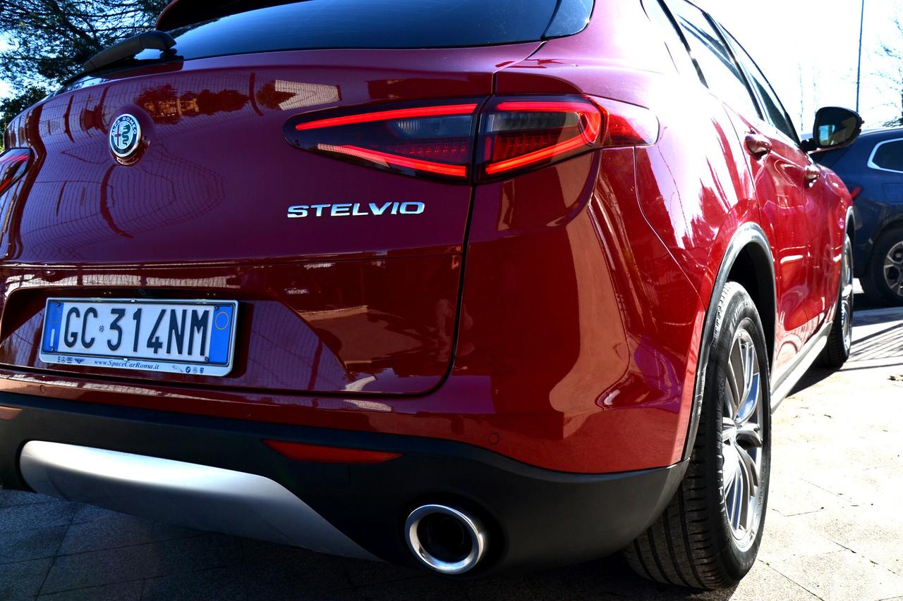 Alfa Romeo Stelvio 2.2 160CV AT8 SUPER F1+FULL LED+NAV+RCAM+PRIVACY