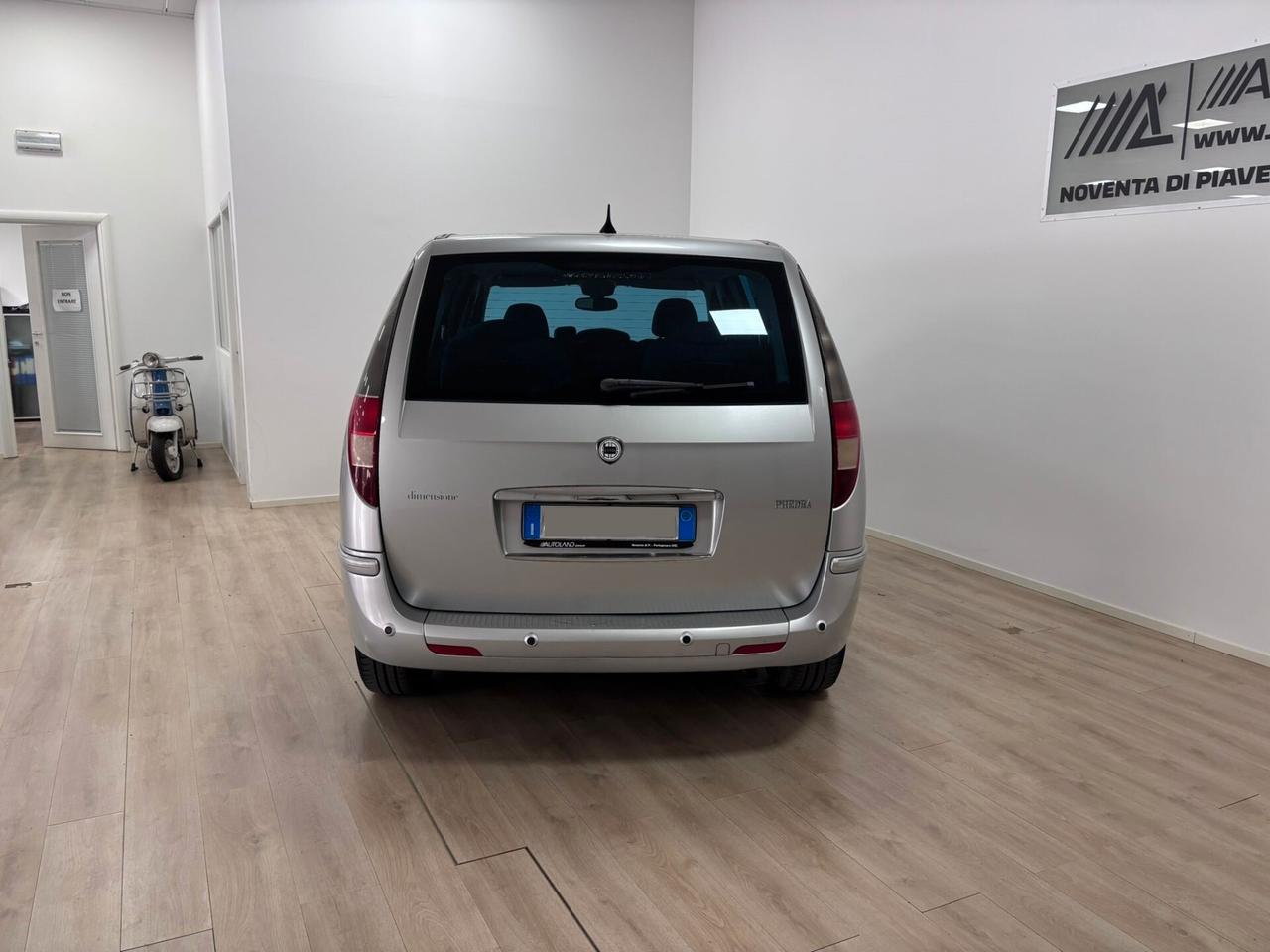 Lancia Phedra 2.2 JTD