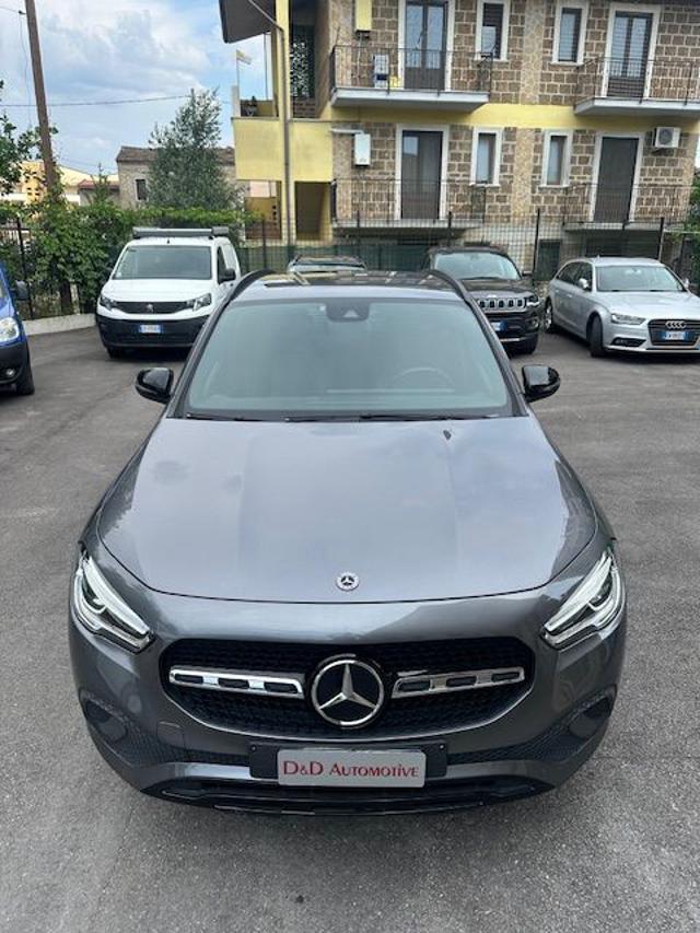 MERCEDES-BENZ GLA 200 d Automatic Sport
