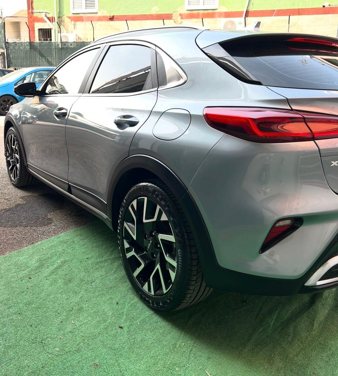 Kia XCeed 1.6 CRDi 136 CV MHEV DCT Business