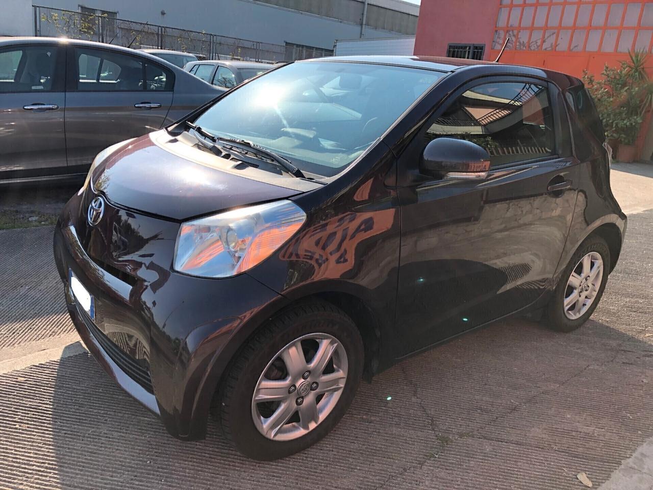 Toyota iQ 1.0 Adatta per neopatentati