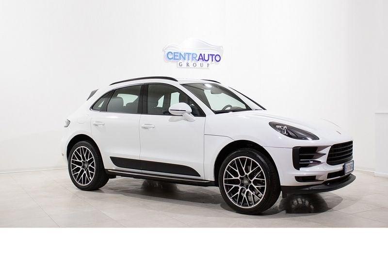 Porsche Macan 2.0 245cv