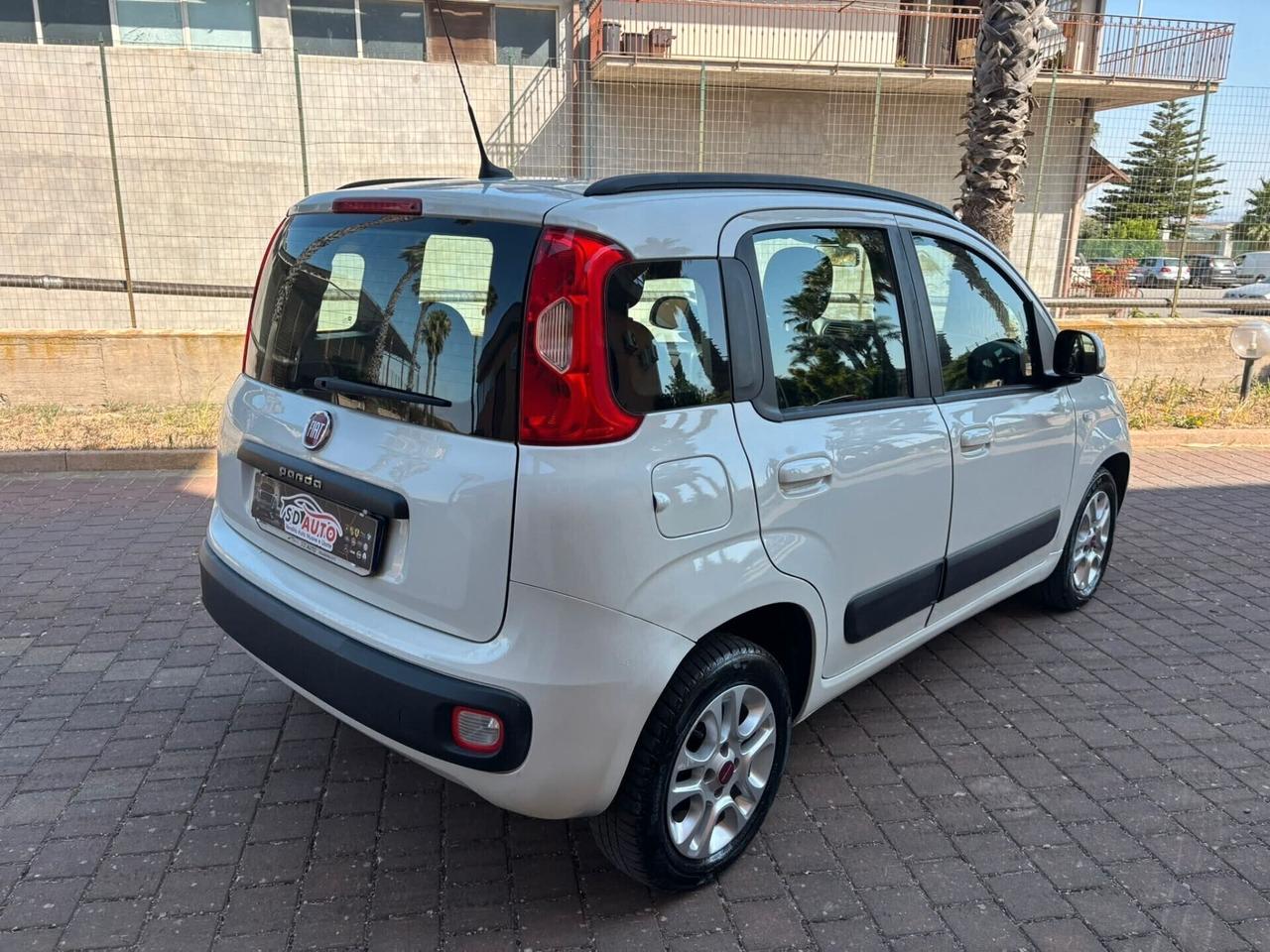 Fiat Panda 1.3 MJT 95 CV S&S Lounge/