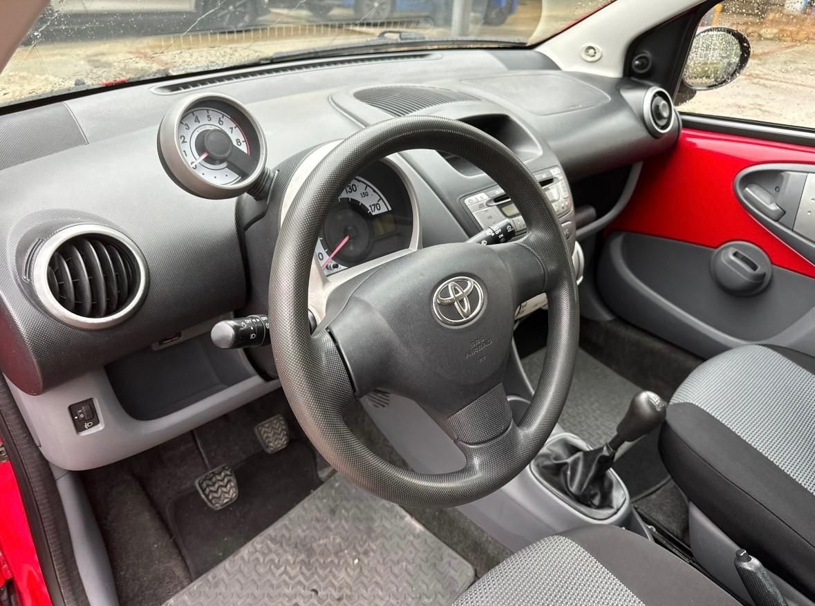 Toyota Aygo 1.0 12V VVT-i 5 porte