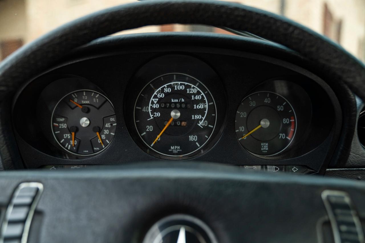 Mercedes-benz 450 SL - MER00258