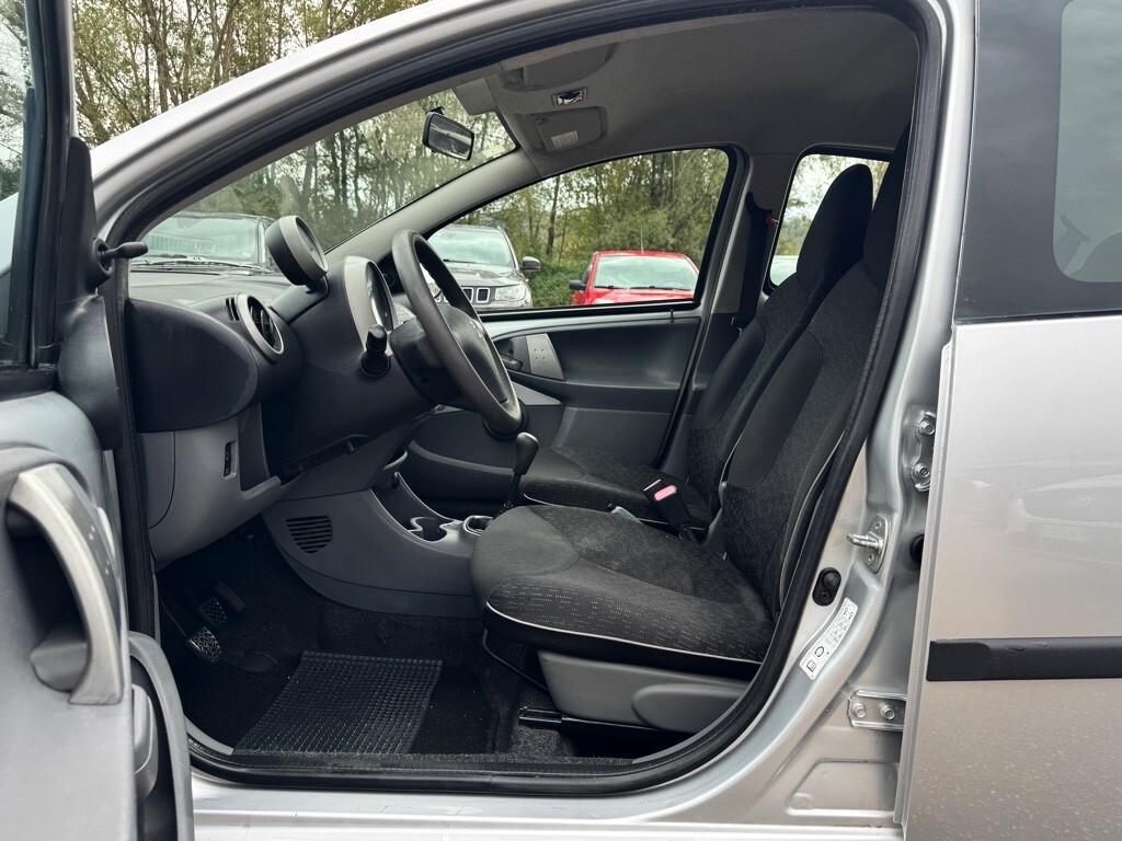 PEGEOUT 107 1.0 68CV 5p.