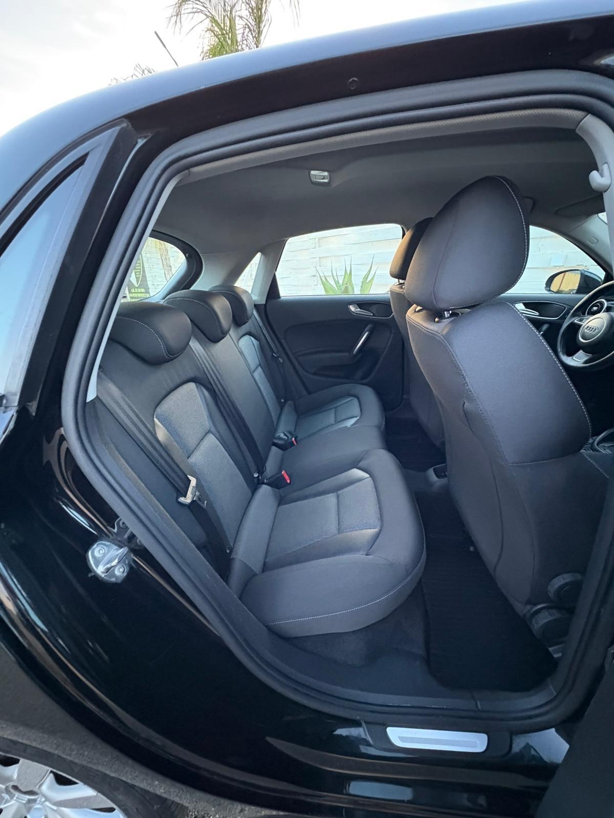 AUDI A1 SPORTBACK 1.6 DIESEL S TRONIC ADMIRED