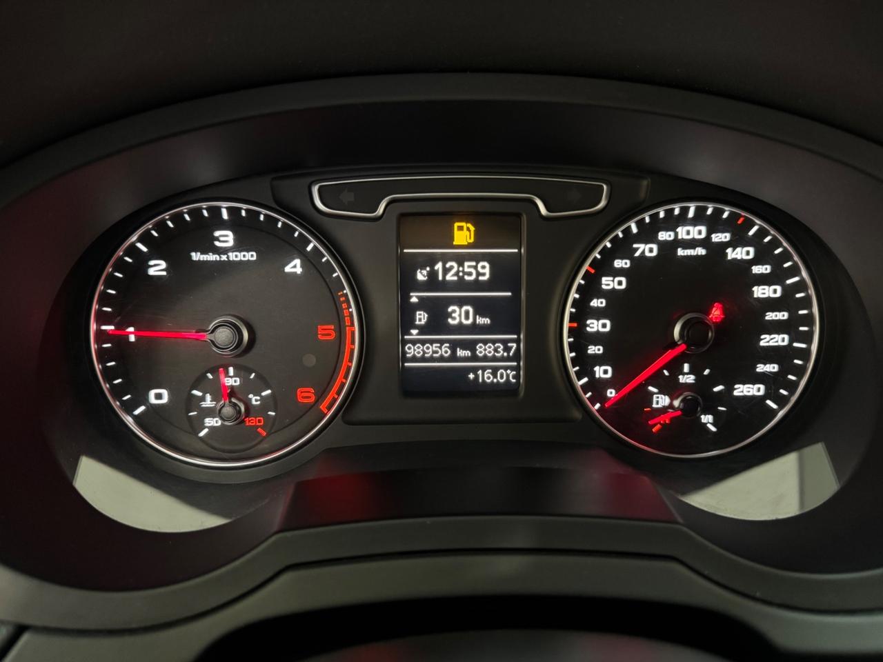 Audi Q3 2.0 TDI Quattro 140/CV con Tetto Apribile