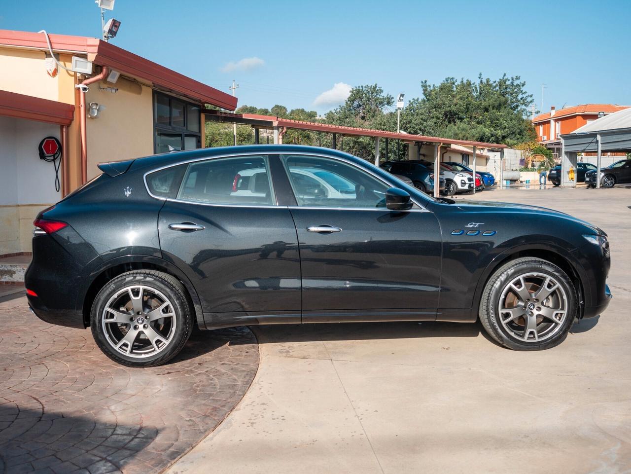 Maserati Levante 330 CV MHEV AWD GT