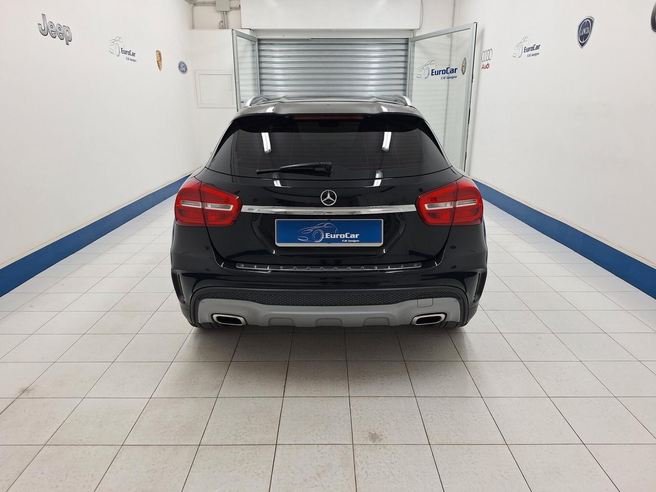 Mercedes-Benz GLA 200d 136cv Premium