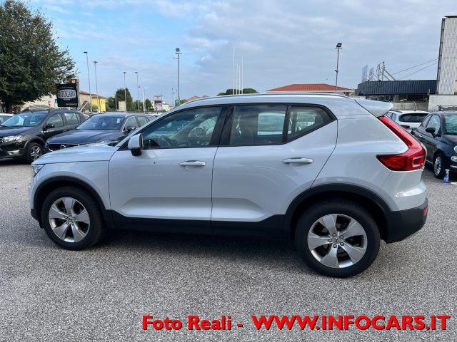 VOLVO XC40 D3 Momentum Pro Iva Esposta