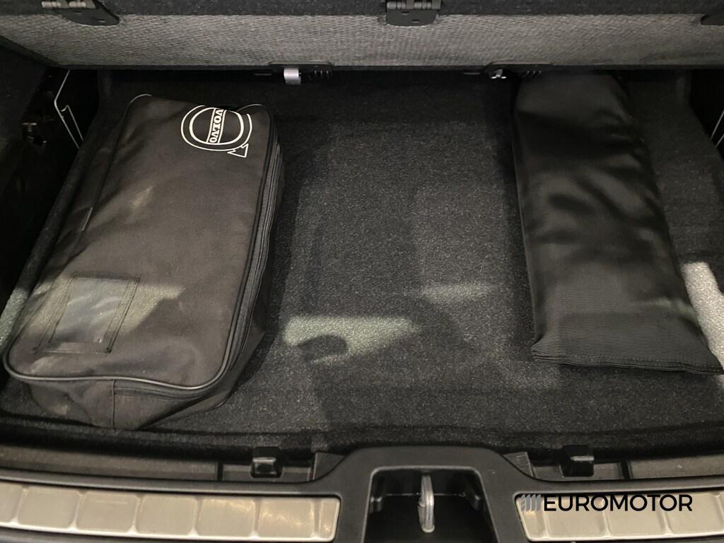 Volvo XC40 2.0 D3 R-Design Geartronic