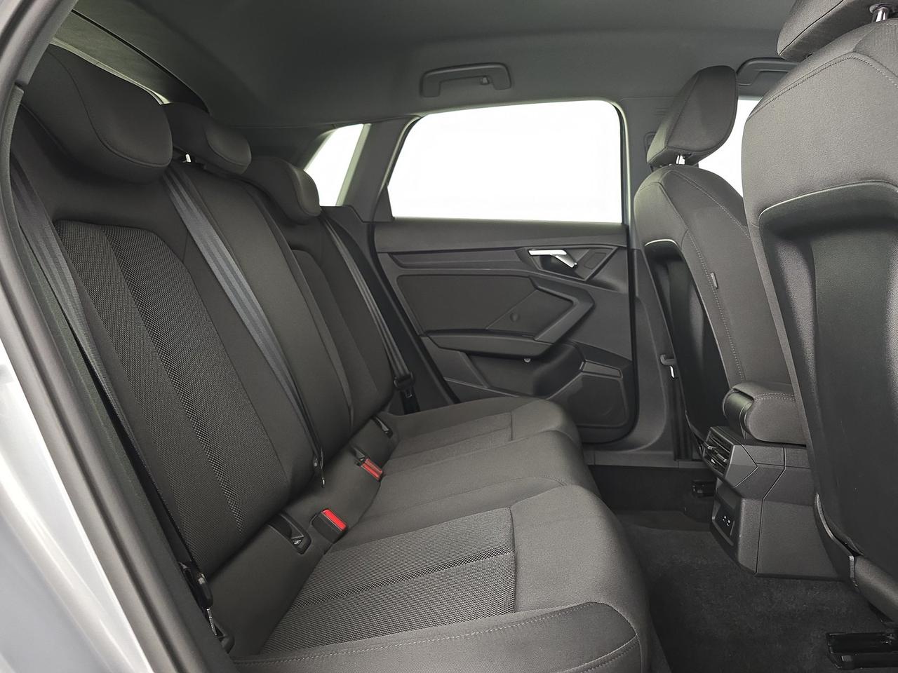 Audi A3 sportback 35 2.0 tdi business advanced s-tronic