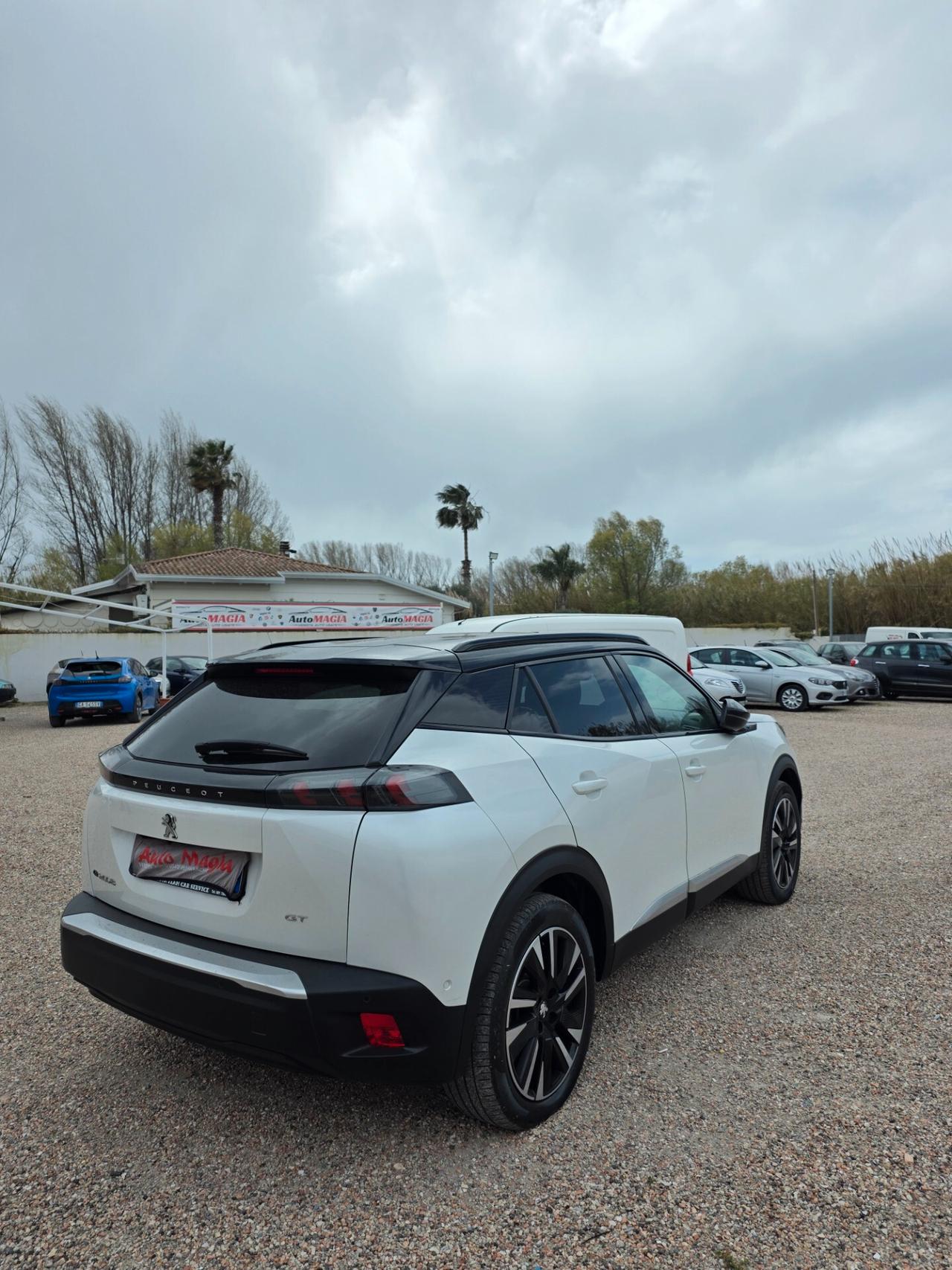 Peugeot 2008 motore elettrico 136 CV GT Line