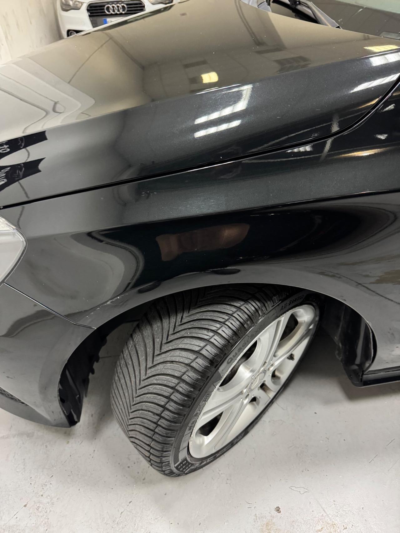 Mercedes-benz A 180 d Premium