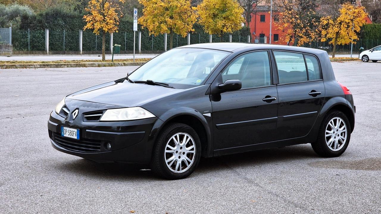 Renault Megane 1.5 Dci 105cv