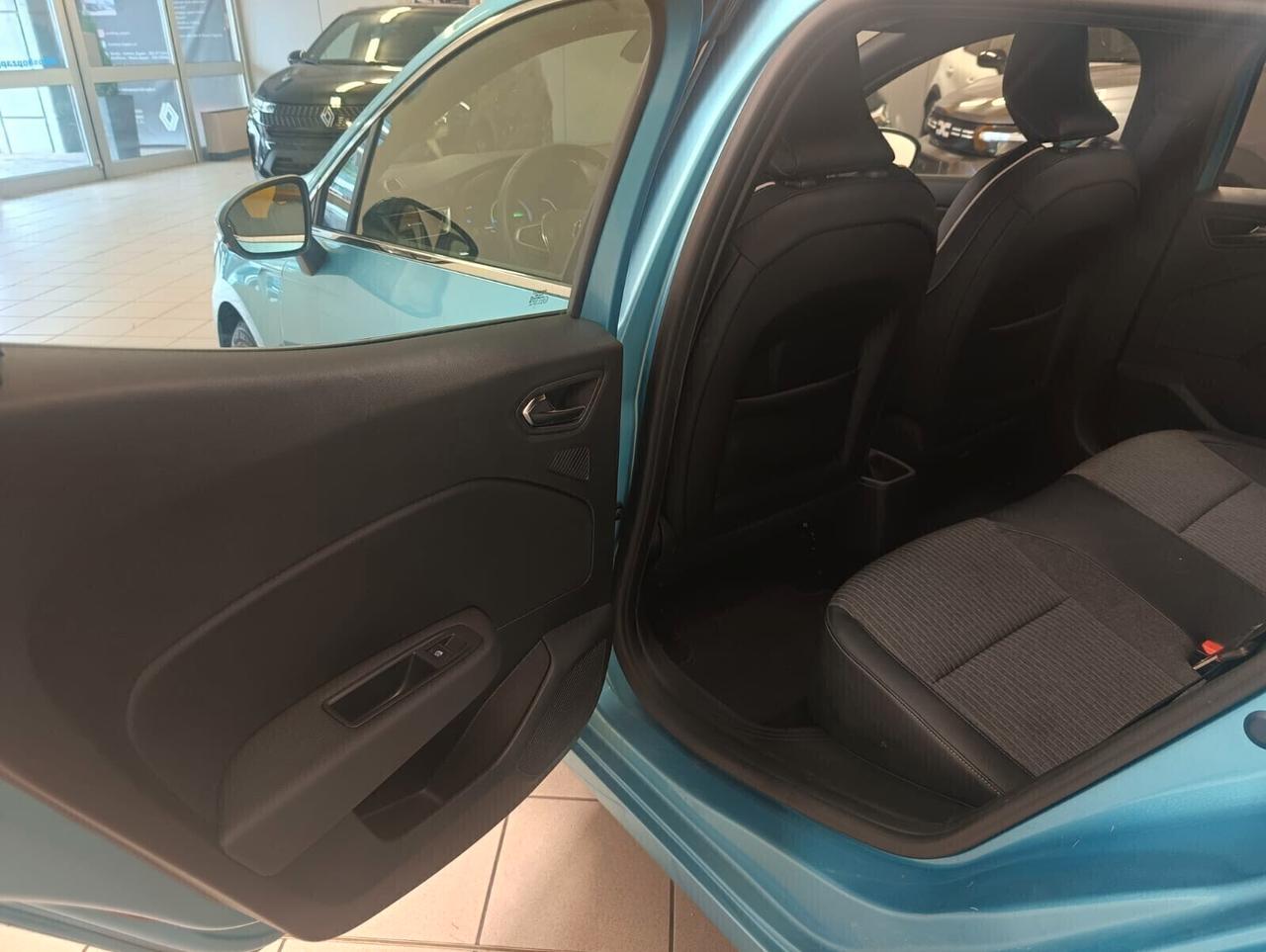 Renault Clio Full Hybrid E-Tech 140 CV 5 porte Intens