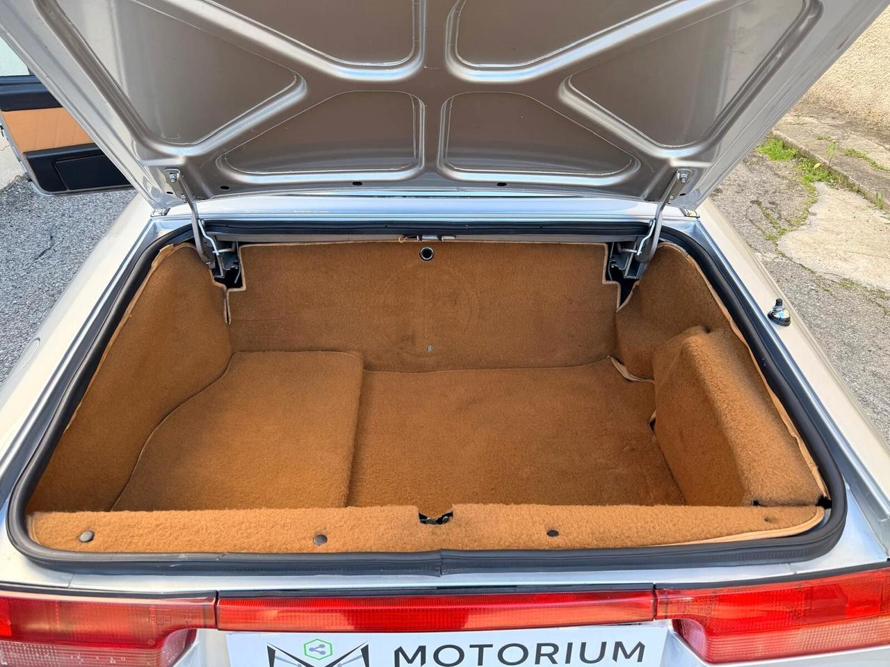 Alfa Romeo Spider 2.0i