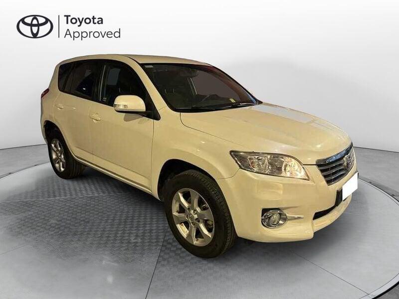 Toyota RAV4 Crossport 2.0 vvt-i 2wd