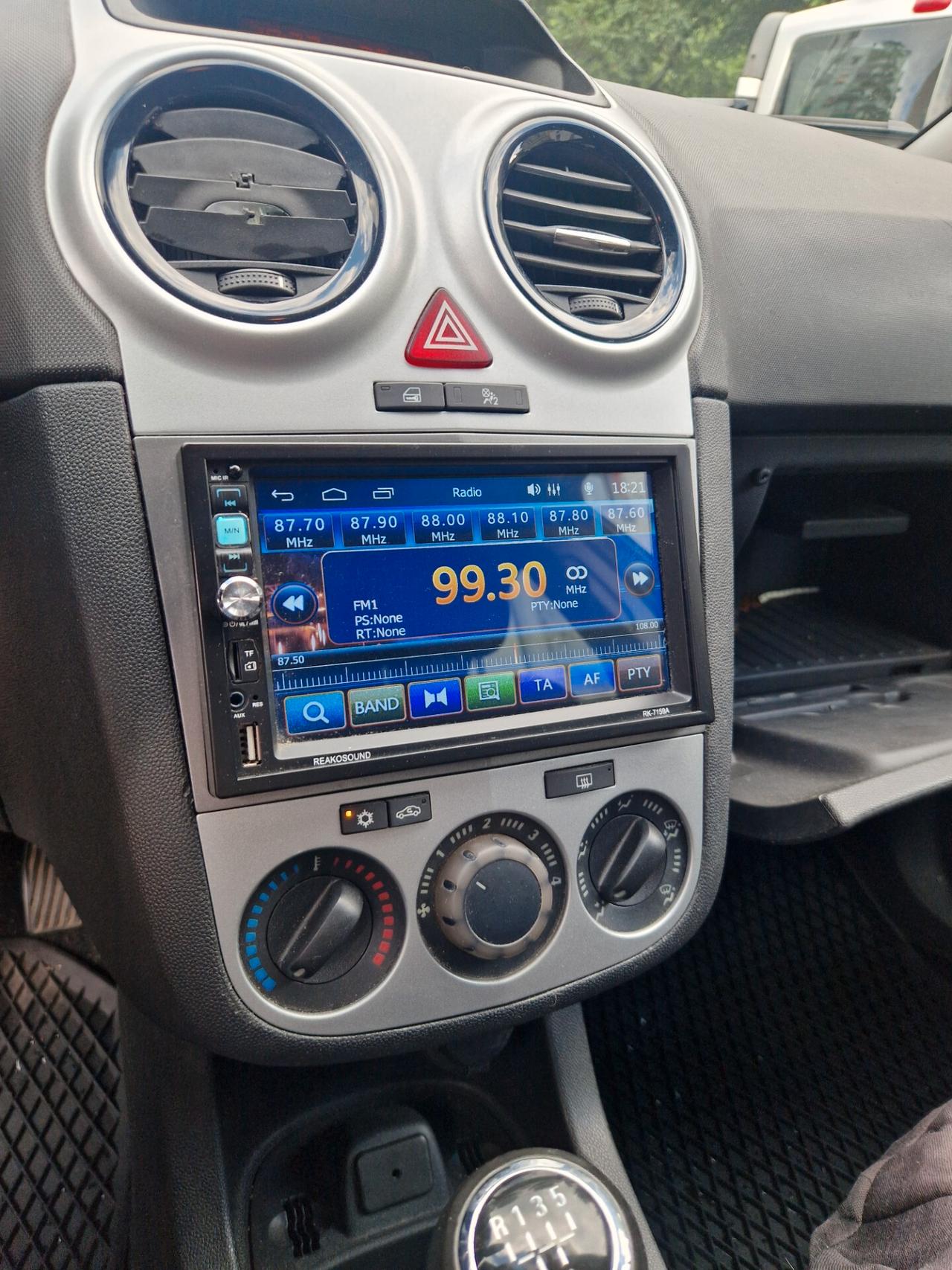 Opel Corsa 1.2 Benz 85CV - Garanzia 12 mesi