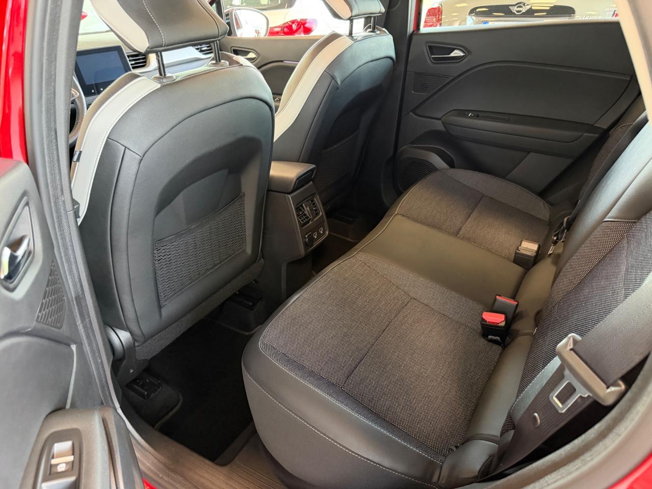 Renault Captur Full Hybrid E-Tech 145 CV Intens