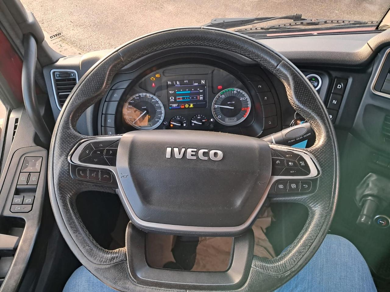 IVECO STRALIS AS440ST/480 (C20)