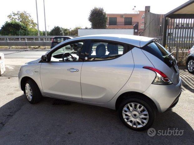 LANCIA Ypsilon 0.9 TwinAir 85 CV