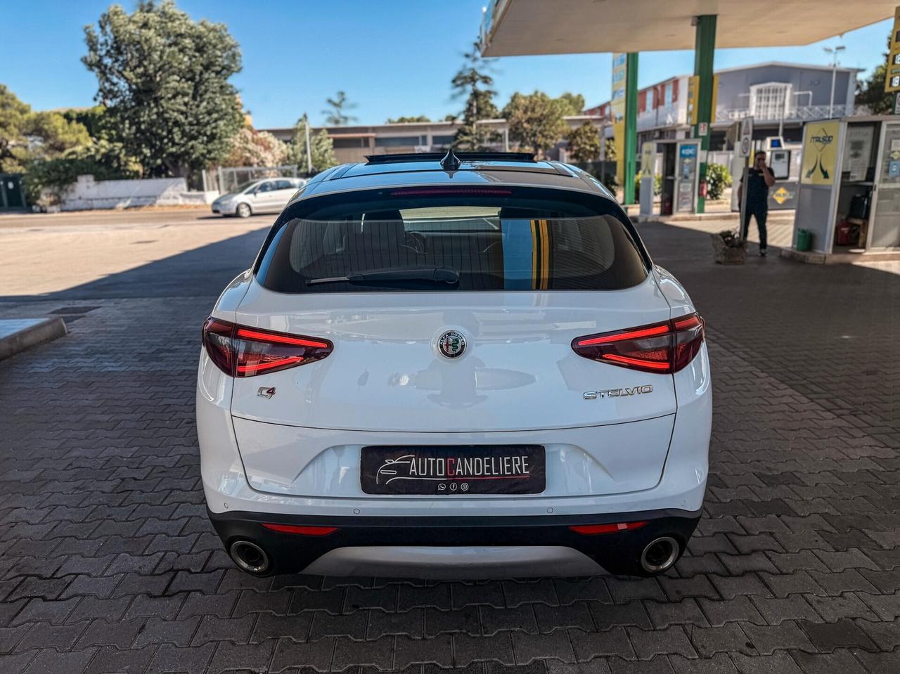 Alfa Romeo Stelvio 2.2 210 CV AT8 Q4 TETTO/PELLE/20"