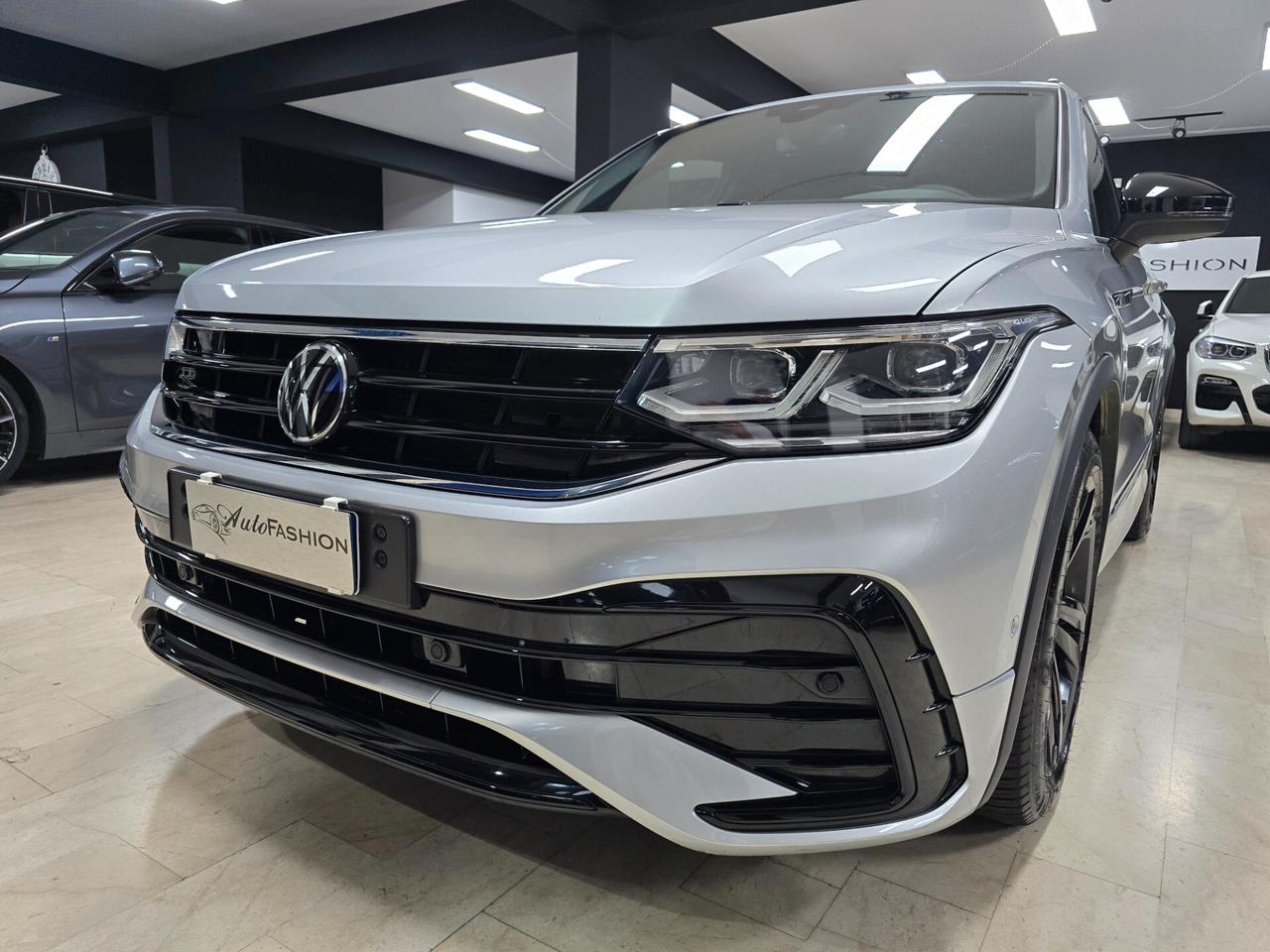 Volkswagen Tiguan 2.0 TDI 150 CV SCR DSG 4MOTION R-Line