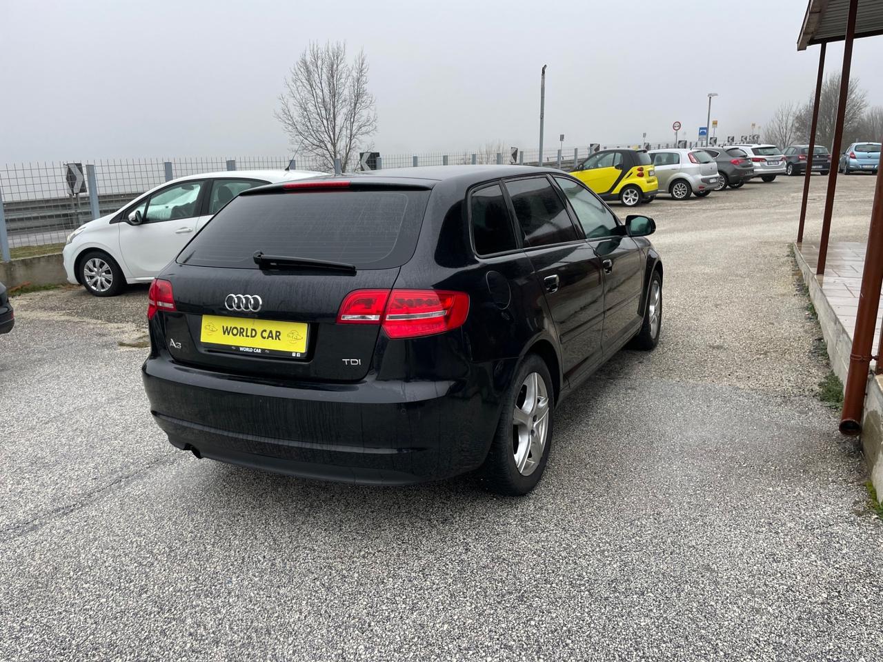 Audi A3 SPB 1.6 TDI 105 CV CR Ambition