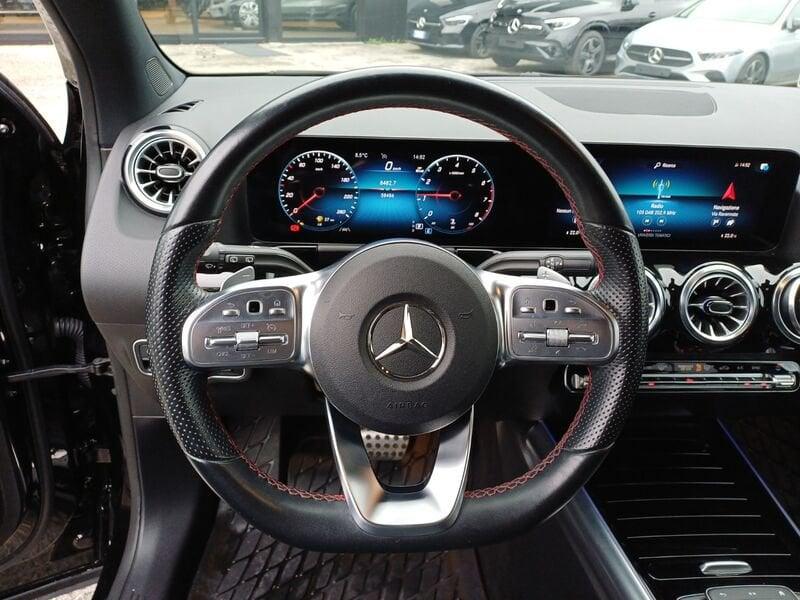 Mercedes-Benz GLA GLA 180 Automatic Premium NIGHT-PACK