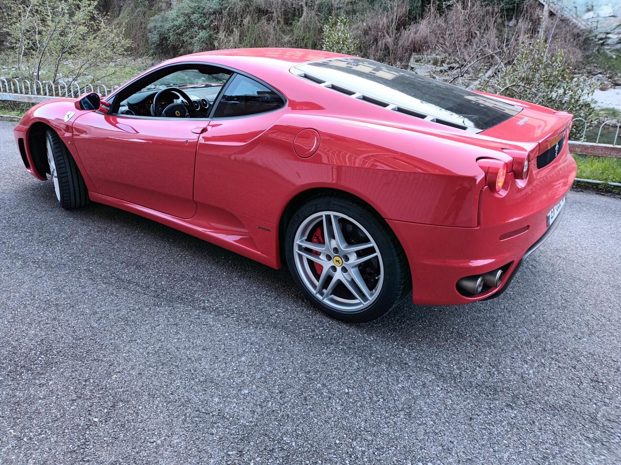 Ferrari F430 Interno CREMA - Carboceramici