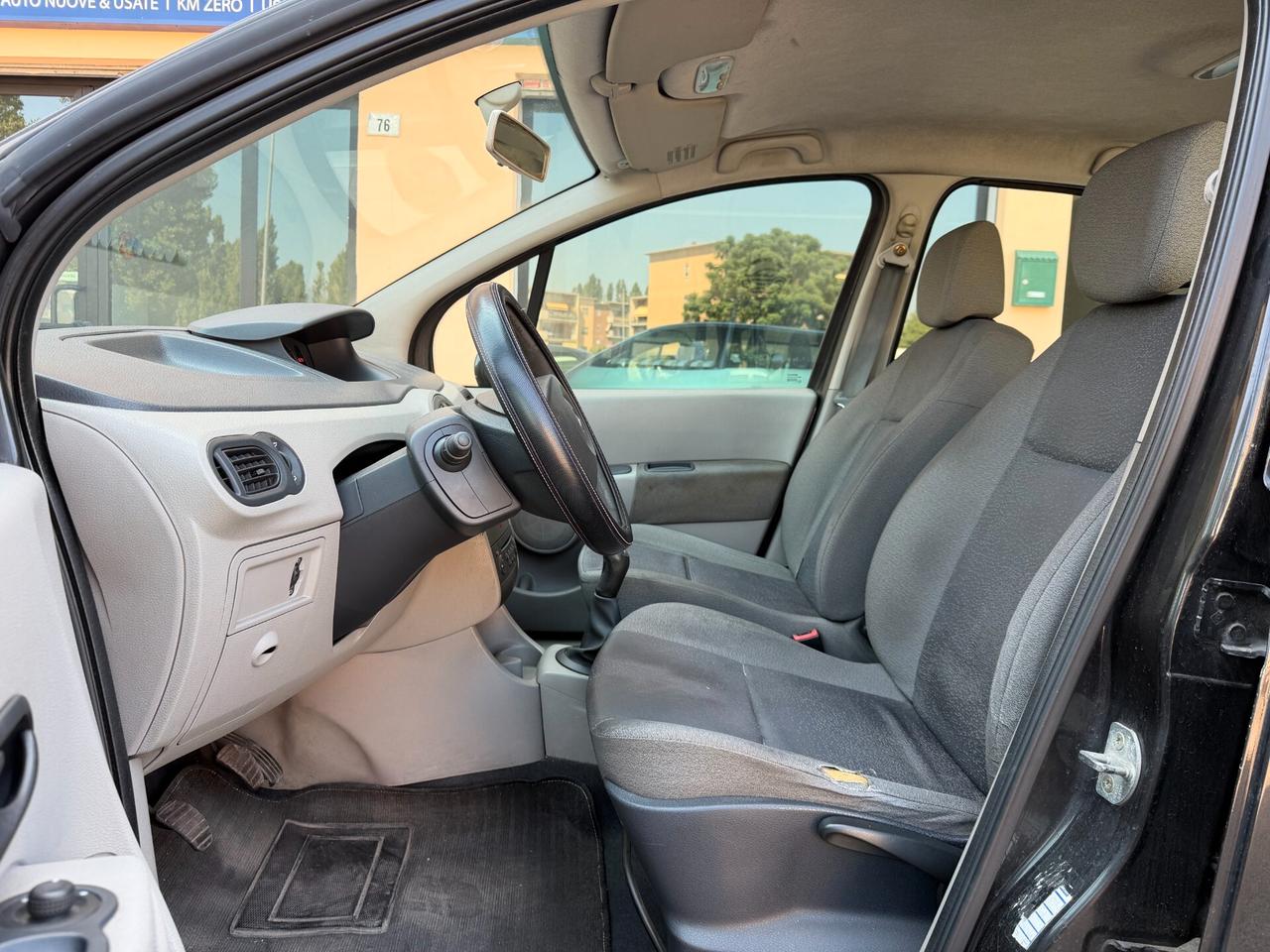 Renault Modus 1.2 16V Luxe Privilège