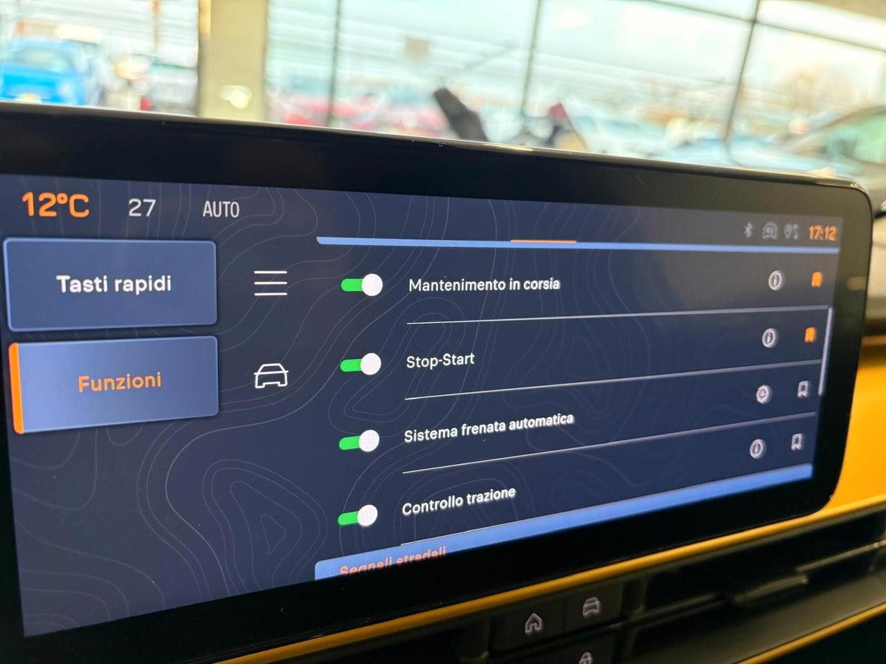 Jeep Avenger SUMMIT 1.2 Turbo 100 CV 6mt SPOTICAR