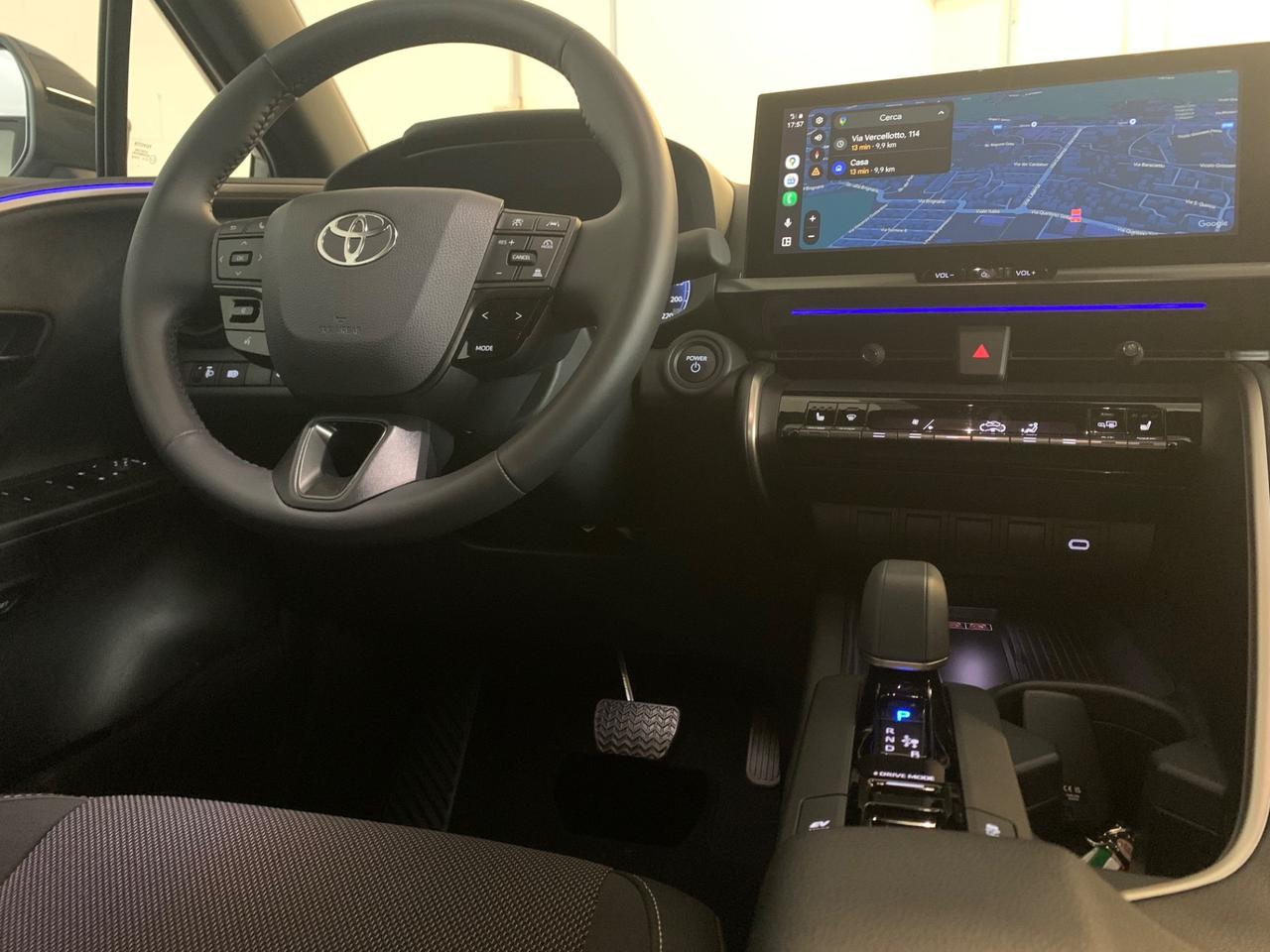 Toyota C-HR 1.8 HV Lounge “PROMMO”