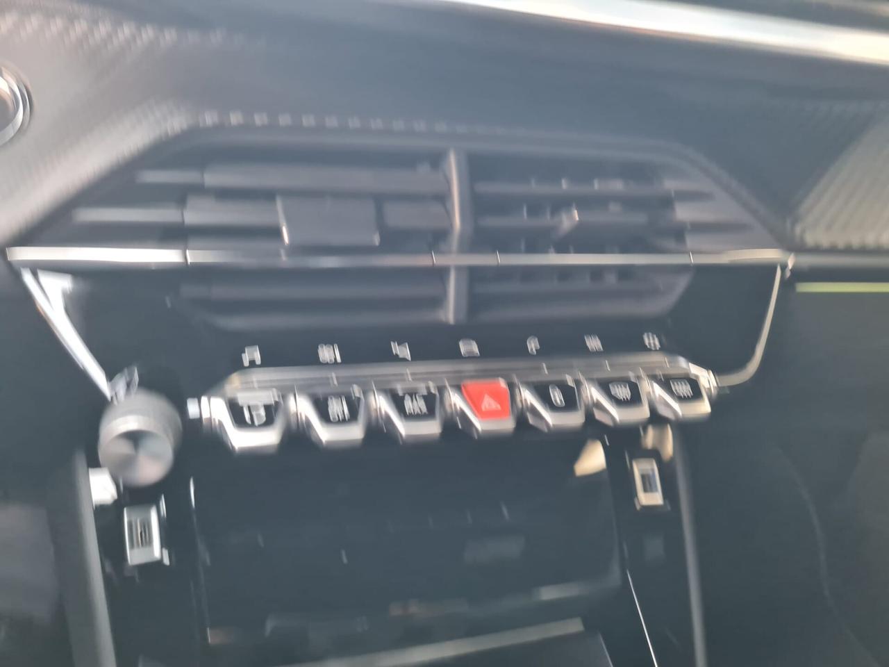 Peugeot 2008 BlueHDi 130 S&S EAT8 GT Line