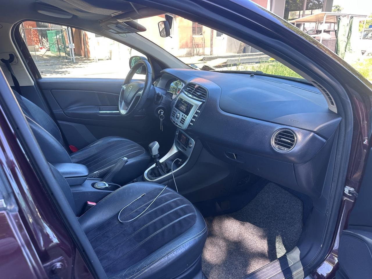 Lancia Delta 1.4 T-Jet 120 CV Argento Ecochic GPL
