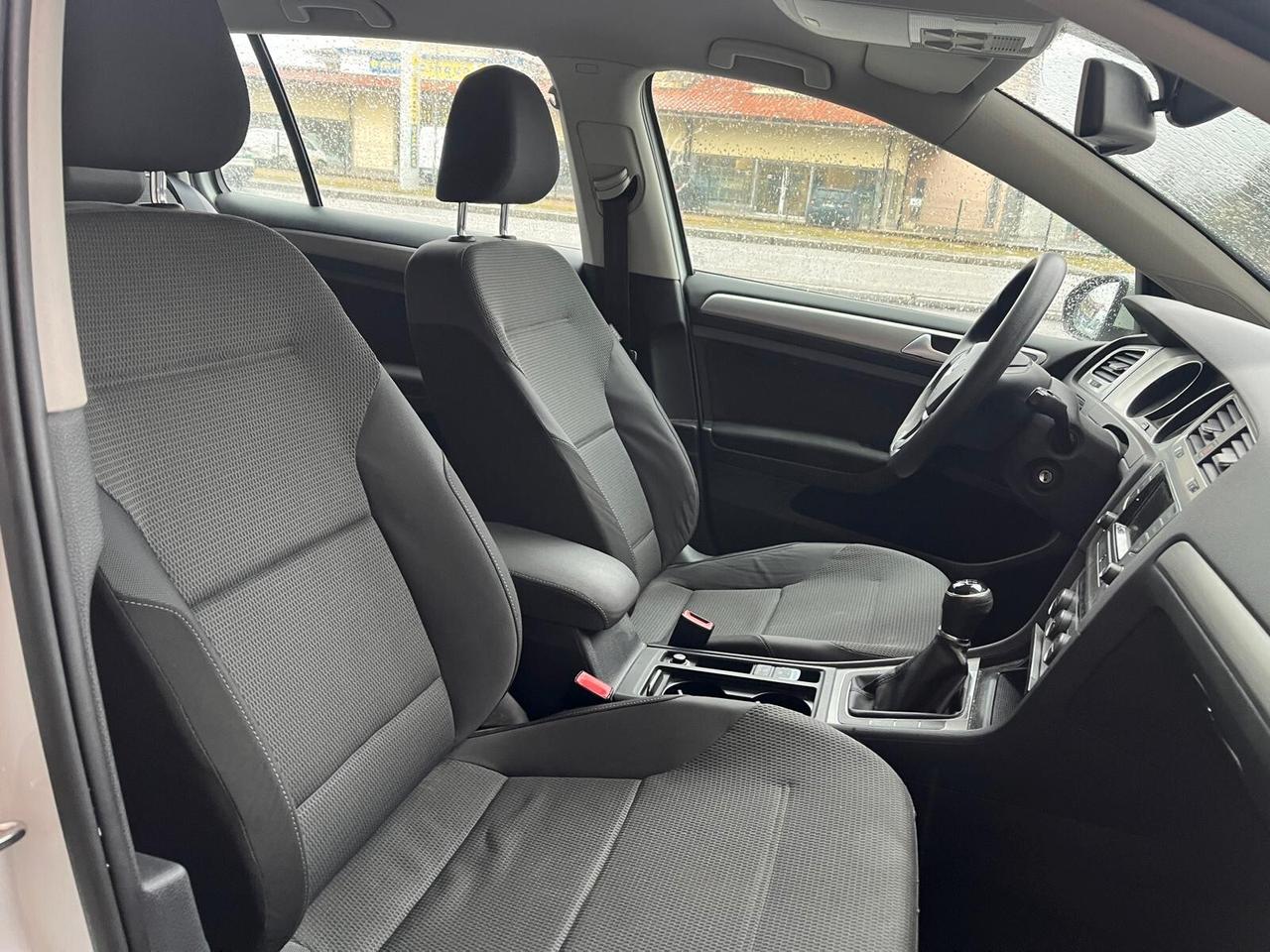 Volkswagen Golf Variant Golf VII Variant 1.6 tdi Comfortline 110cv - EURO6