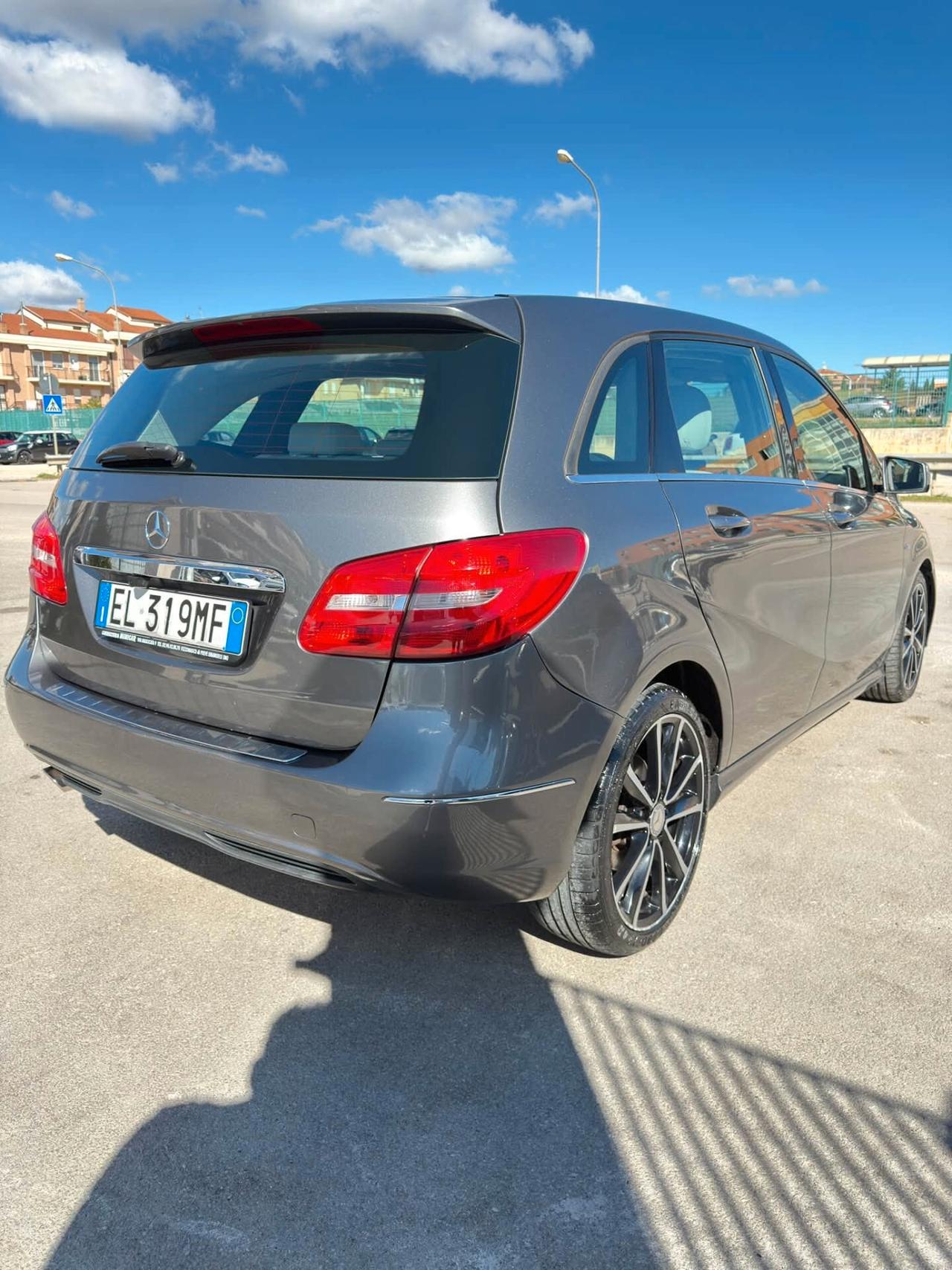 Mercedes-benz B 180 CDI BlueEFFICIENCY Premium